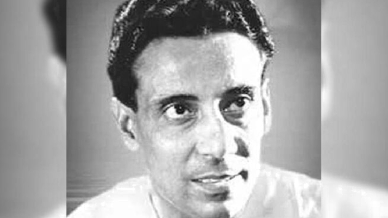 An article on most famous Bengali singer and composer Shyamal Mitra on his birth anniversary, written by Somnath Sharma.