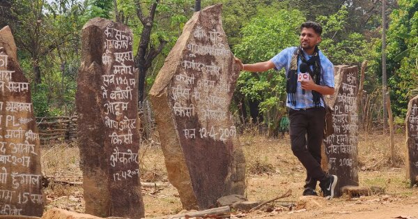 Article on journalist Mukesh Chandrakar's death in Bastar which raises questions about safety and security of journalists in this country.