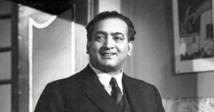 Article about legendary Bengali actor and singer Pahari Sanyal on his birth anniversary by Supriyo Ray.