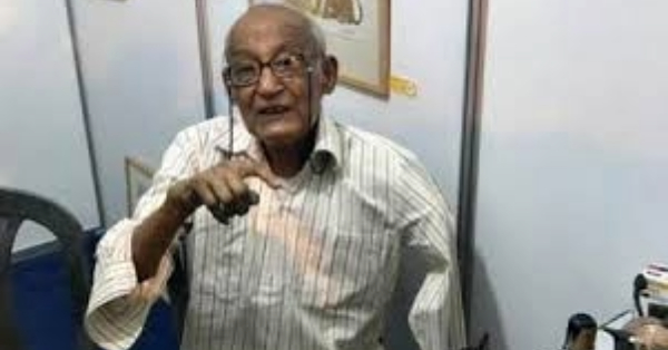 Article about eminent cartoonist Chandi Lahiri on his birth anniversary by Rituparno Basu.